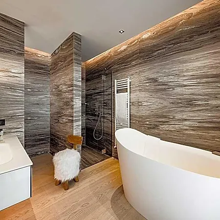 Aria Retreat & - The Leading Of The World Hotel