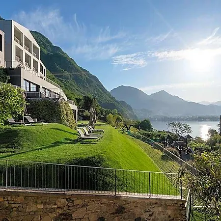 Aria Retreat & - The Leading Of The World