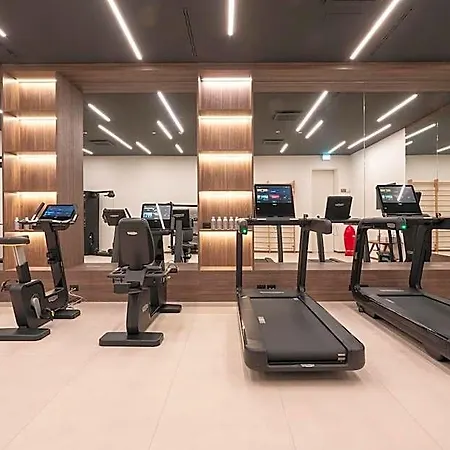 Aria Retreat & - The Leading Of The World 5*